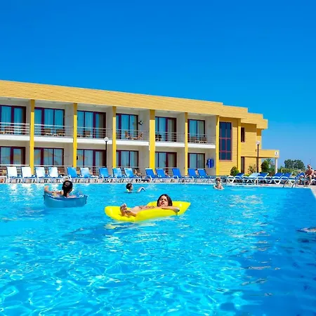 Θέρετρο Gumuldur Resort